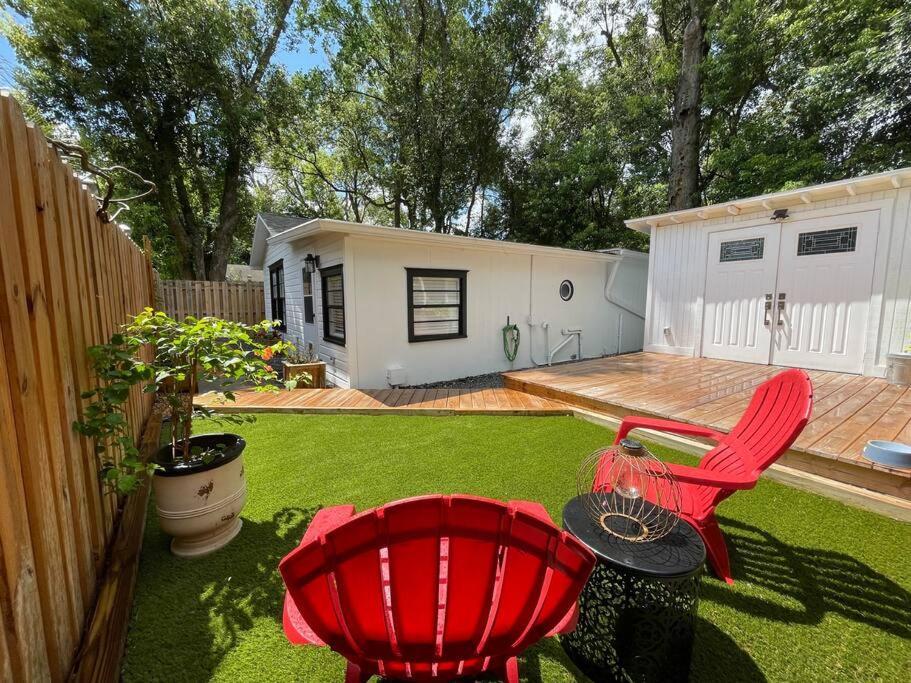 Stylish Bungalow Near Dining, Parks & Entertainment แจ็กสันวิลล์ ภายนอก รูปภาพ